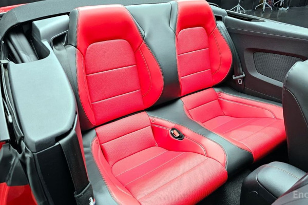 2022 Ford Mustang с пробегом 47 457 км