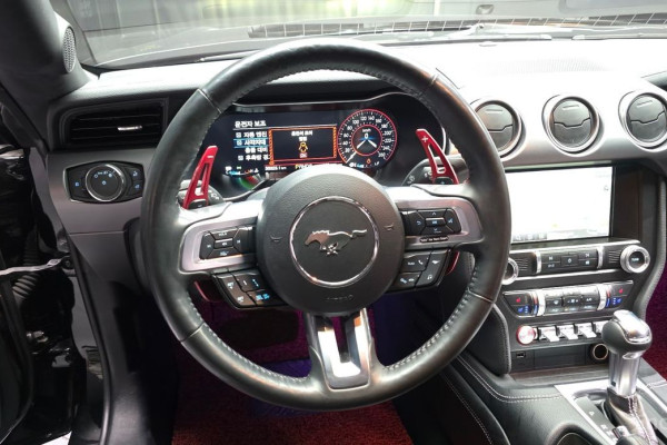 2022 Ford Mustang с пробегом 36 323 км