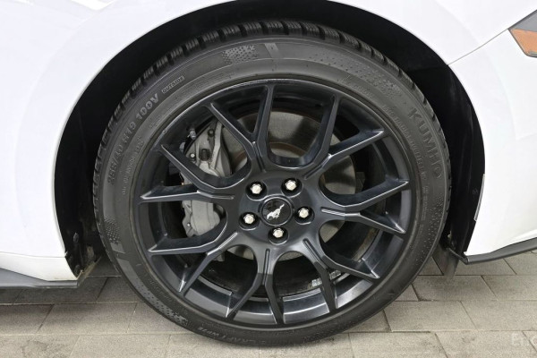 2023 Ford Mustang с пробегом 53 357 км