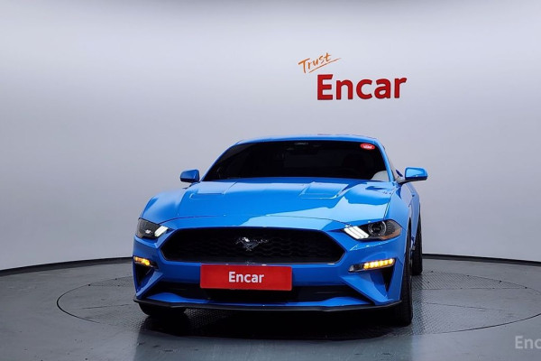 2022 Ford Mustang с пробегом 70 938 км