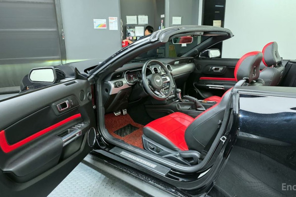 2023 Ford Mustang с пробегом 15 157 км