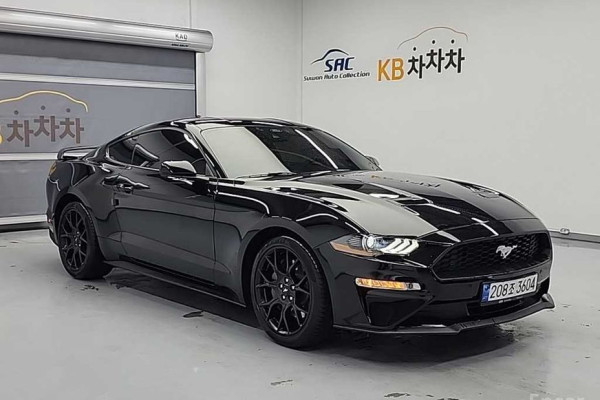 2023 Ford Mustang с пробегом 11 869 км
