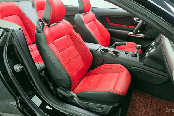 2023 Ford Mustang с пробегом 15 157 км