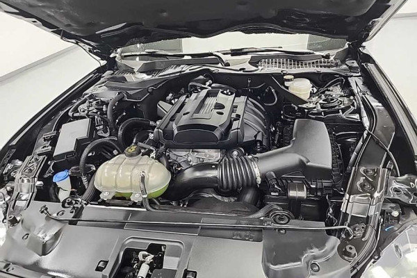 2023 Ford Mustang с пробегом 11 869 км