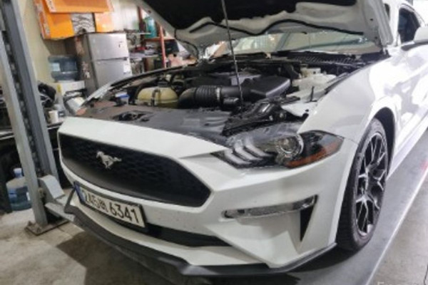 2023 Ford Mustang с пробегом 45 574 км