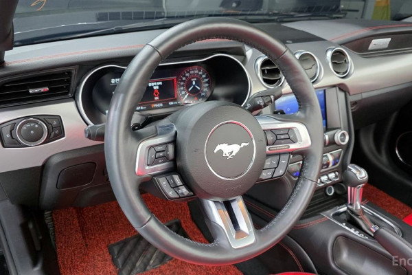 2023 Ford Mustang с пробегом 15 157 км