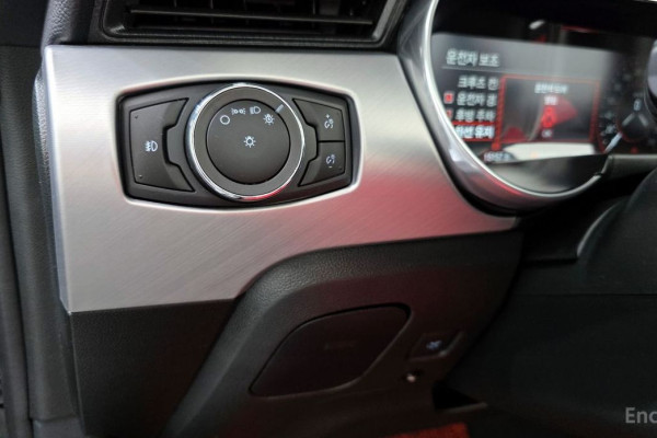 2023 Ford Mustang с пробегом 15 157 км