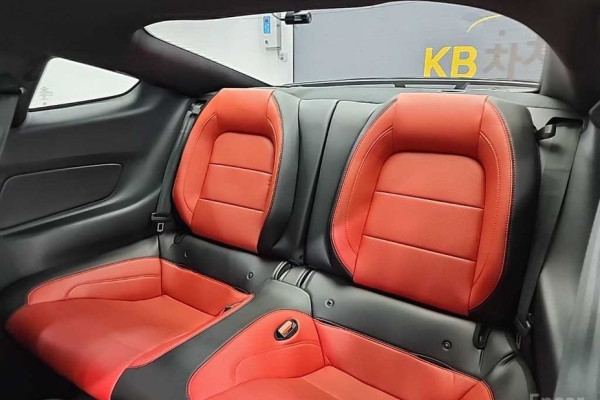 2023 Ford Mustang с пробегом 11 869 км