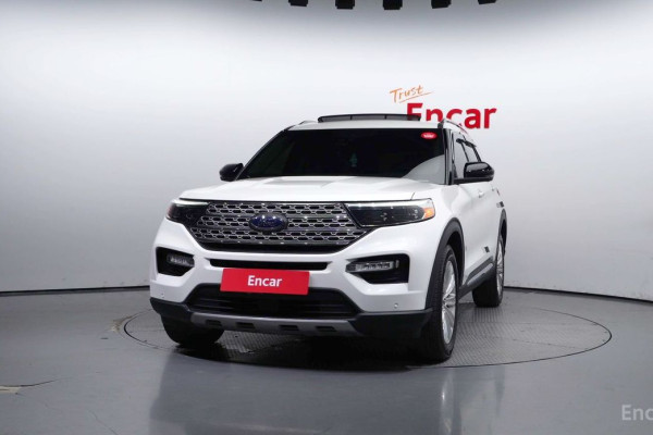 2023 Ford Explorer с пробегом 45 939 км