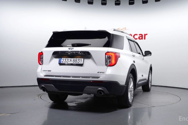 2023 Ford Explorer с пробегом 45 939 км