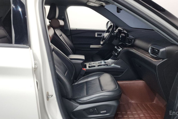 2022 Ford Explorer с пробегом 70 878 км