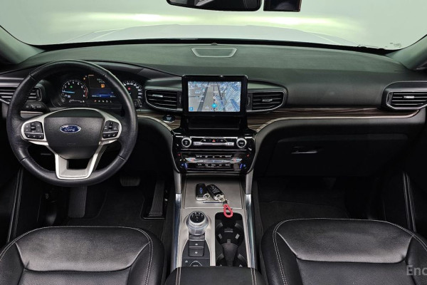 2022 Ford Explorer с пробегом 39 139 км