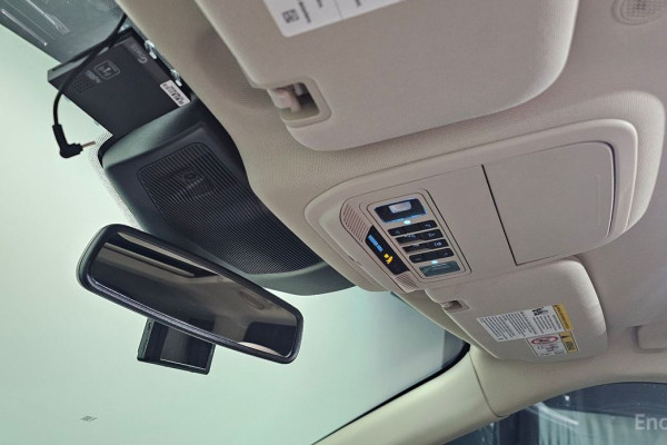 2022 Ford Explorer с пробегом 17 092 км