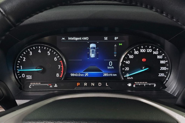 2023 Ford Explorer с пробегом 9 840 км