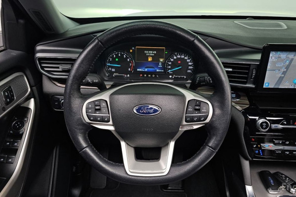 2022 Ford Explorer с пробегом 39 139 км