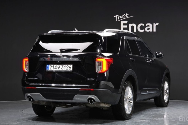 2023 Ford Explorer с пробегом 37 748 км