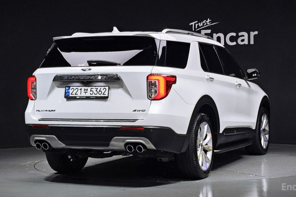 2022 Ford Explorer с пробегом 56 643 км