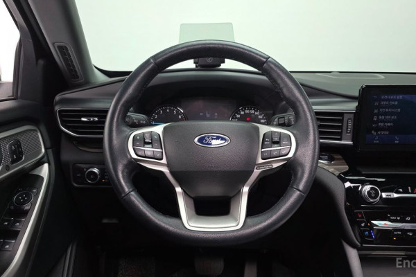 2022 Ford Explorer с пробегом 96 943 км