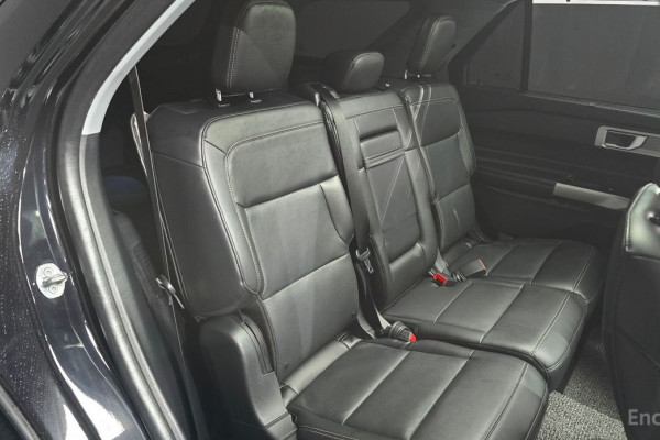 2023 Ford Explorer с пробегом 37 748 км