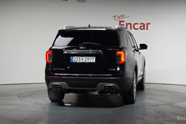 2022 Ford Explorer с пробегом 12 442 км