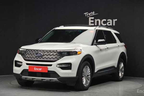 2023 Ford Explorer с пробегом 18 880 км