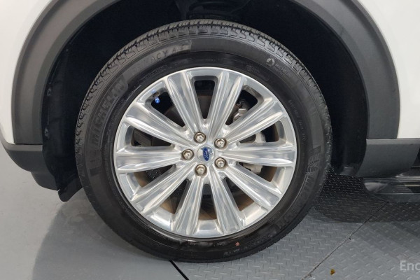 2022 Ford Explorer с пробегом 44 382 км