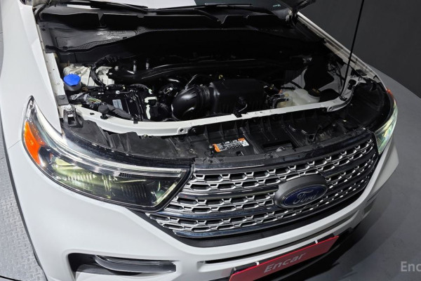 2022 Ford Explorer с пробегом 76 779 км