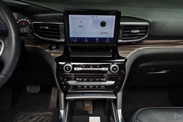 2023 Ford Explorer с пробегом 18 880 км