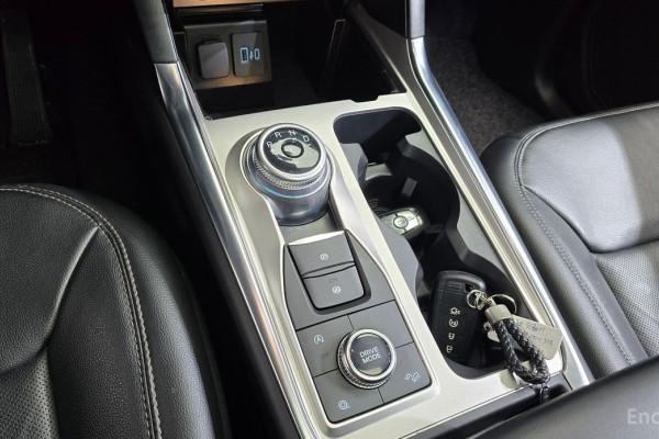 2022 Ford Explorer с пробегом 43 105 км