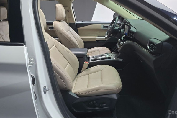 2022 Ford Explorer с пробегом 24 122 км