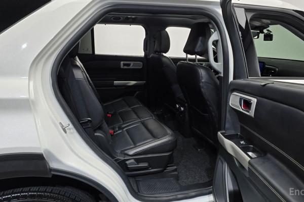 2022 Ford Explorer с пробегом 43 105 км