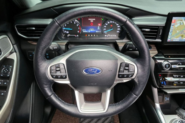 2022 Ford Explorer с пробегом 76 779 км