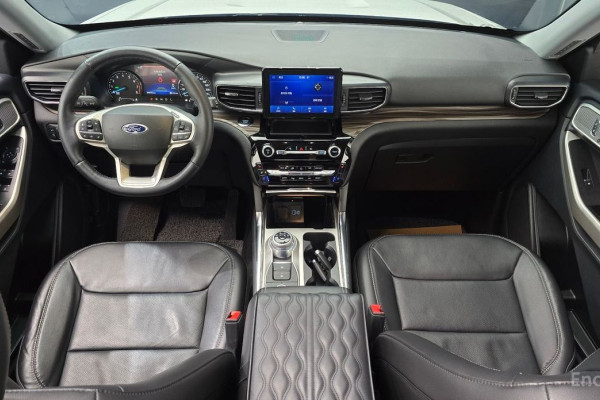 2022 Ford Explorer с пробегом 34 977 км