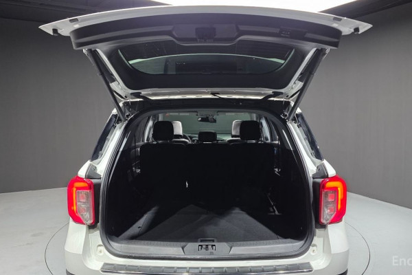 2022 Ford Explorer с пробегом 76 779 км