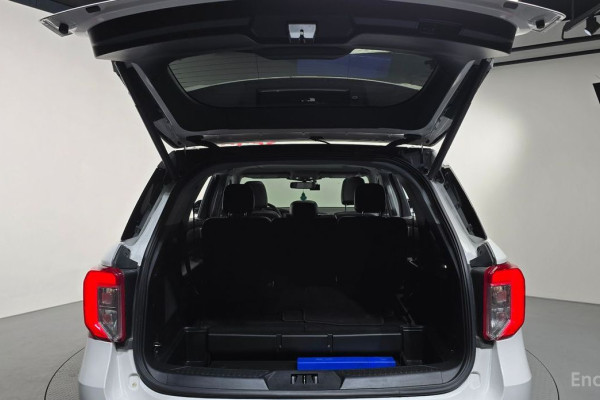 2022 Ford Explorer с пробегом 43 105 км