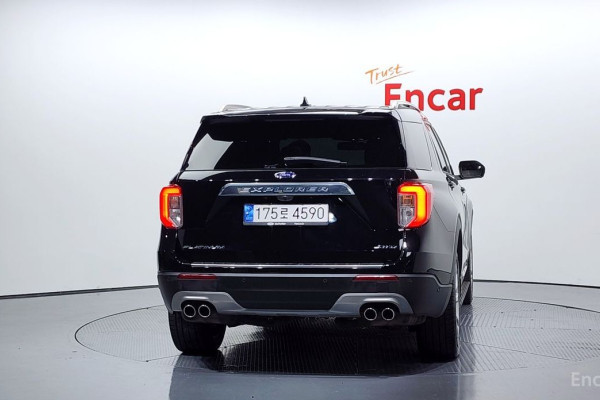 2022 Ford Explorer с пробегом 46 562 км