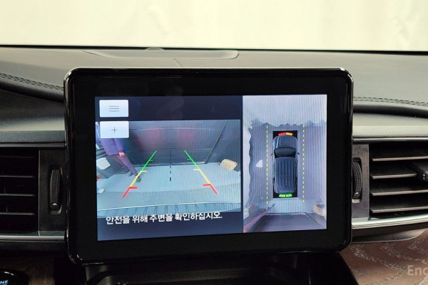 2022 Ford Explorer с пробегом 28 518 км