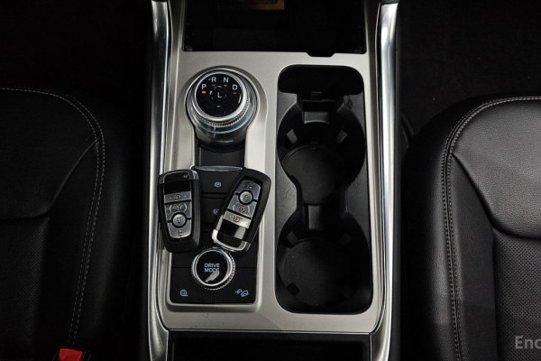 2023 Ford Explorer с пробегом 20 706 км