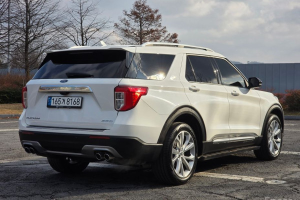 2022 Ford Explorer с пробегом 22 151 км