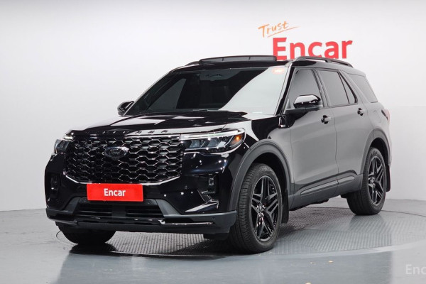 2024 Ford Explorer с пробегом 24 371 км