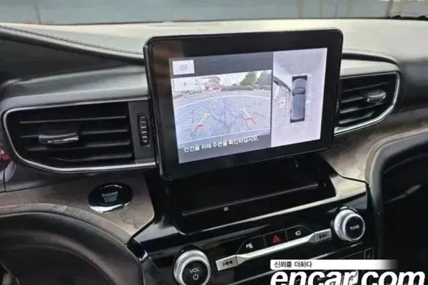 2022 Ford Explorer с пробегом 22 151 км