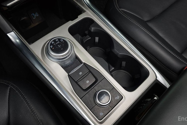 2022 Ford Explorer с пробегом 67 526 км