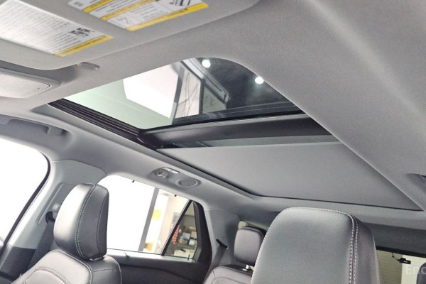 2023 Ford Explorer с пробегом 20 706 км