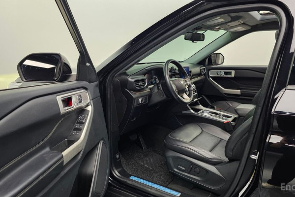 2022 Ford Explorer с пробегом 67 526 км