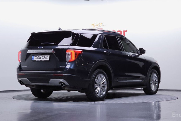 2022 Ford Explorer с пробегом 43 531 км