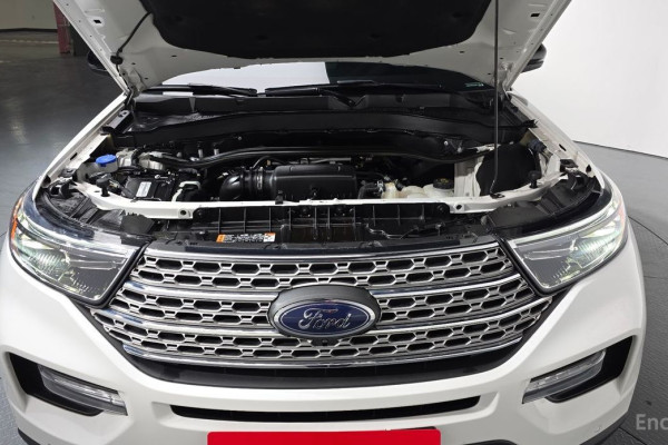 2023 Ford Explorer с пробегом 23 266 км