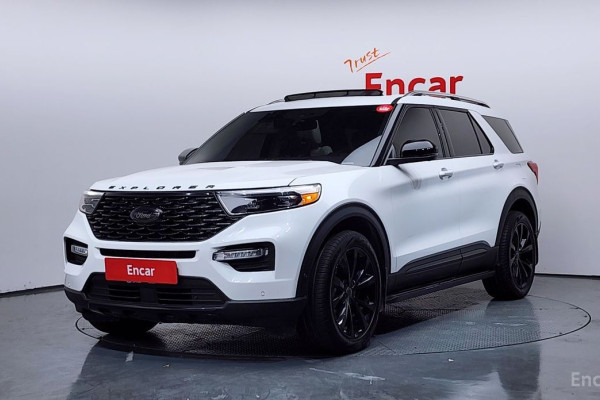 2022 Ford Explorer с пробегом 31 063 км