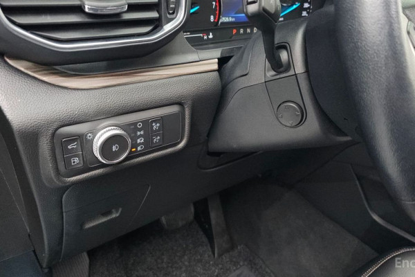 2022 Ford Explorer с пробегом 67 526 км