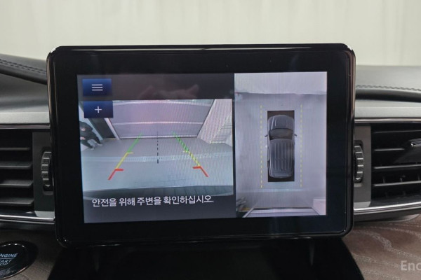 2022 Ford Explorer с пробегом 13 698 км