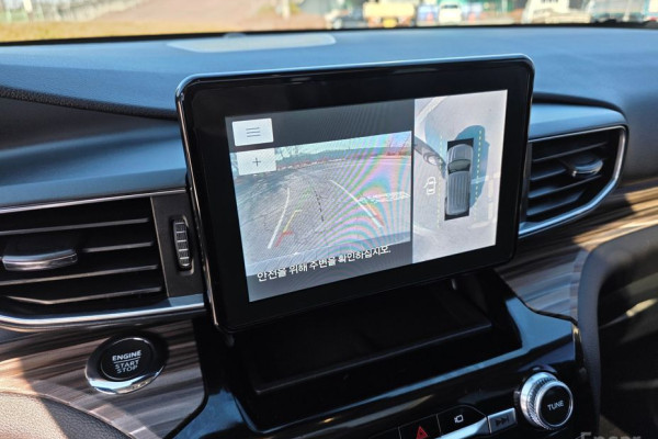 2023 Ford Explorer с пробегом 28 550 км